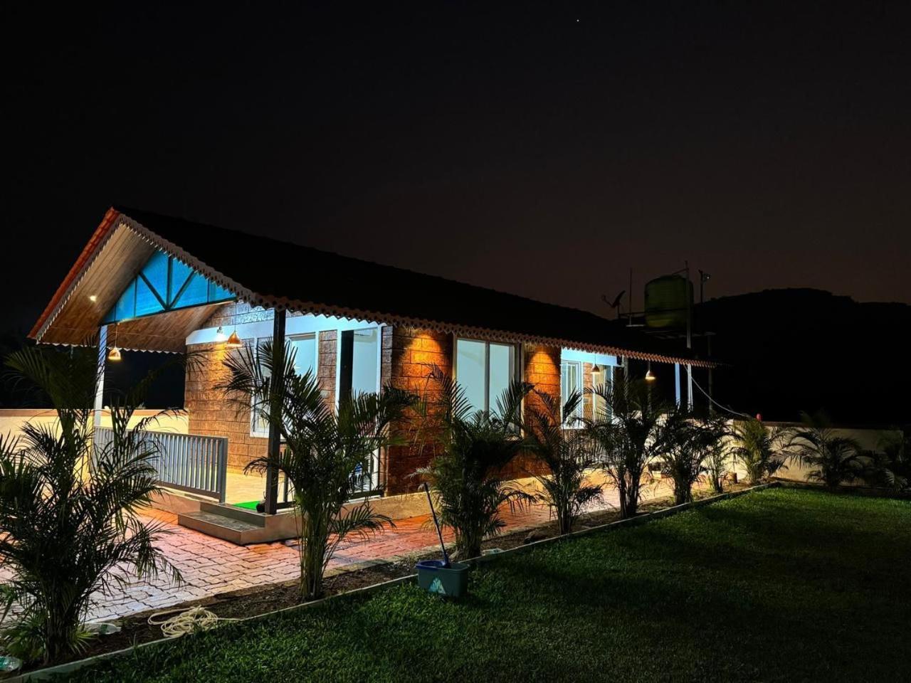S K Farm Villa Poinad Buitenkant foto